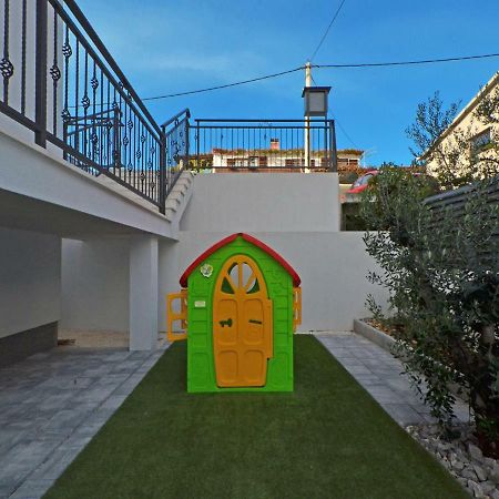 Deluxe Apartman Porto Trogir Zewnętrze zdjęcie
