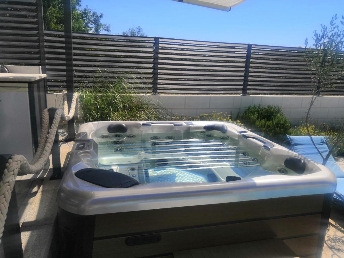 Deluxe Apartman Porto Trogir Zewnętrze zdjęcie