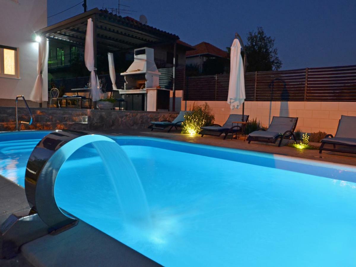 Deluxe Apartman Porto Trogir Zewnętrze zdjęcie