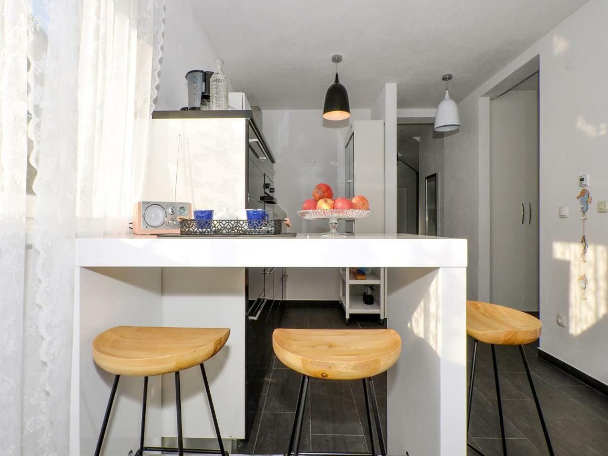 Deluxe Apartman Porto Trogir Zewnętrze zdjęcie