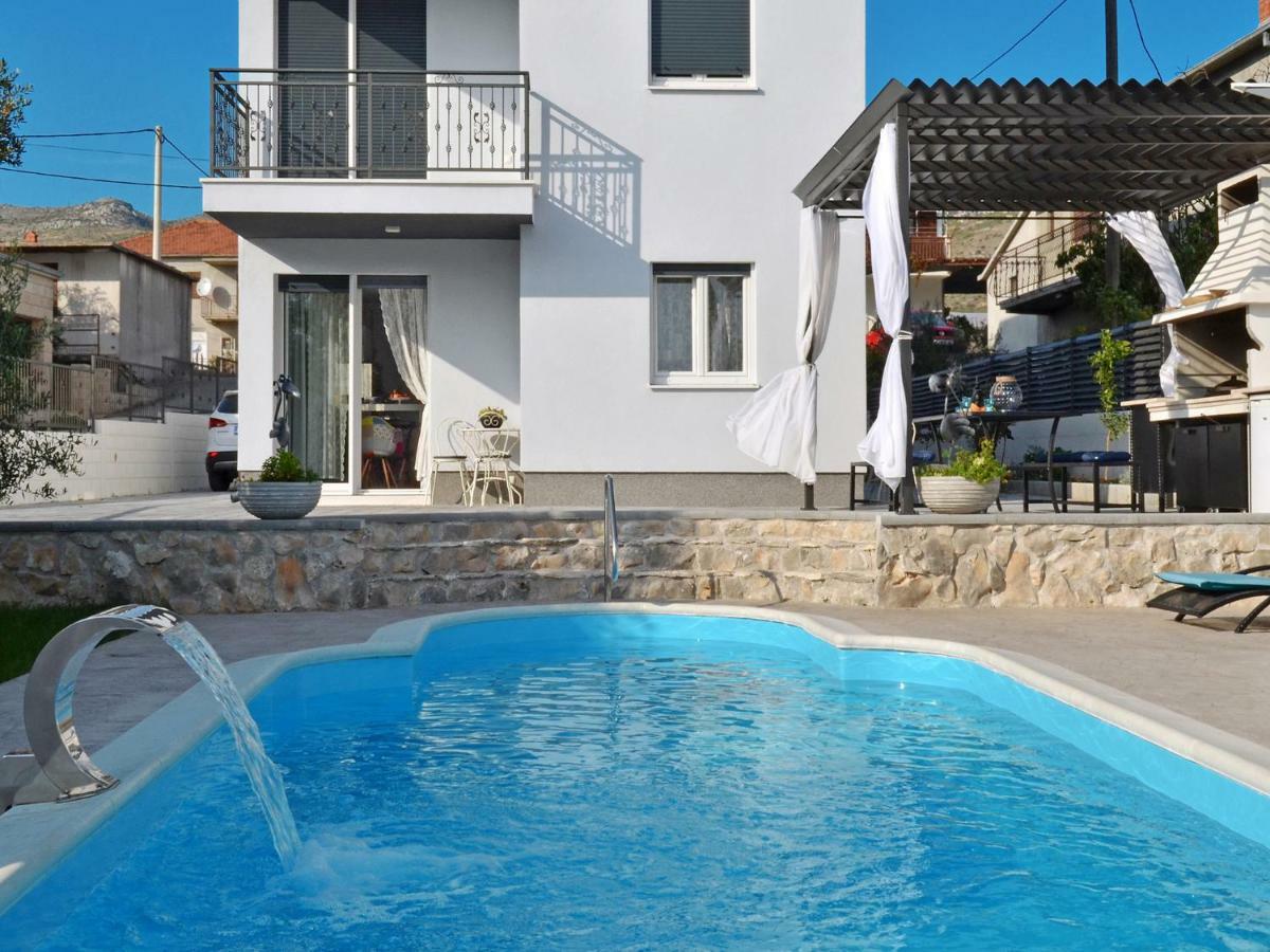 Deluxe Apartman Porto Trogir Zewnętrze zdjęcie