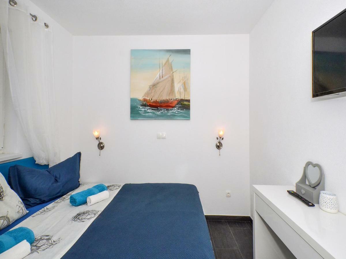 Deluxe Apartman Porto Trogir Zewnętrze zdjęcie