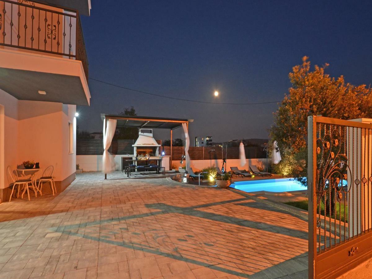 Deluxe Apartman Porto Trogir Zewnętrze zdjęcie