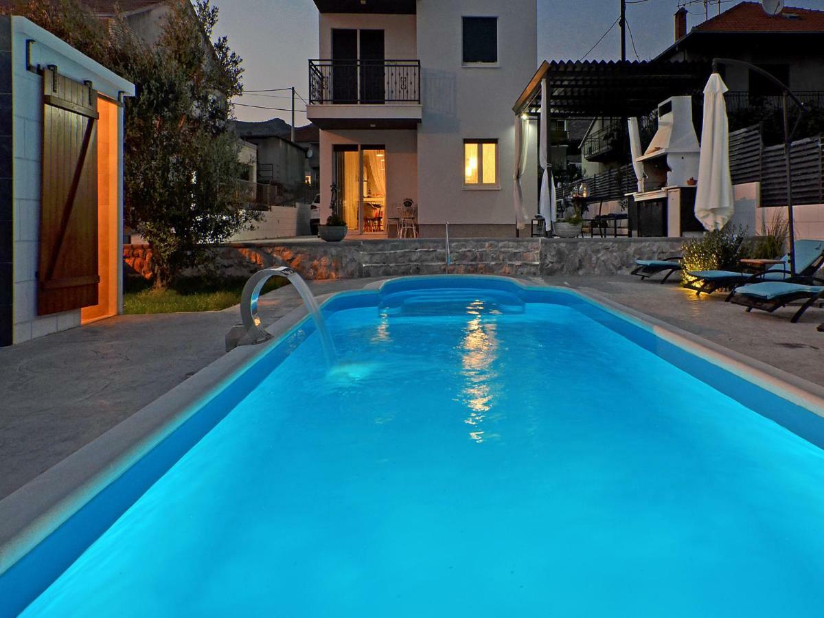 Deluxe Apartman Porto Trogir Zewnętrze zdjęcie